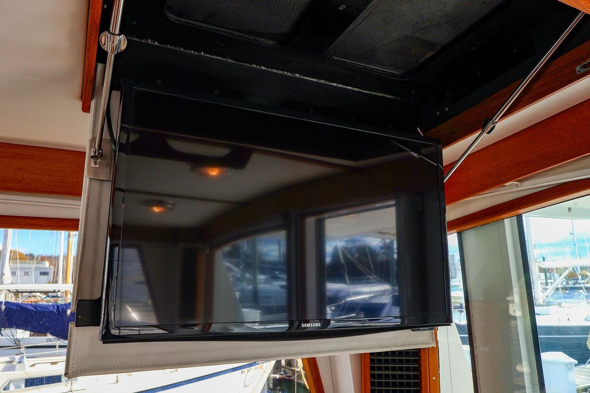 2005 New England Boatworks 45 