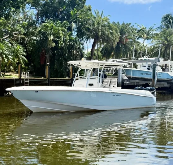  Yacht Photos Pics 320 Outrage