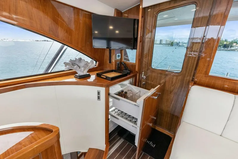 Pipe Dream Yacht Photos Pics 2022 Viking 68 Enclosed Bridge- PIPE DREAM- Refridgerated Drawers on Bridge