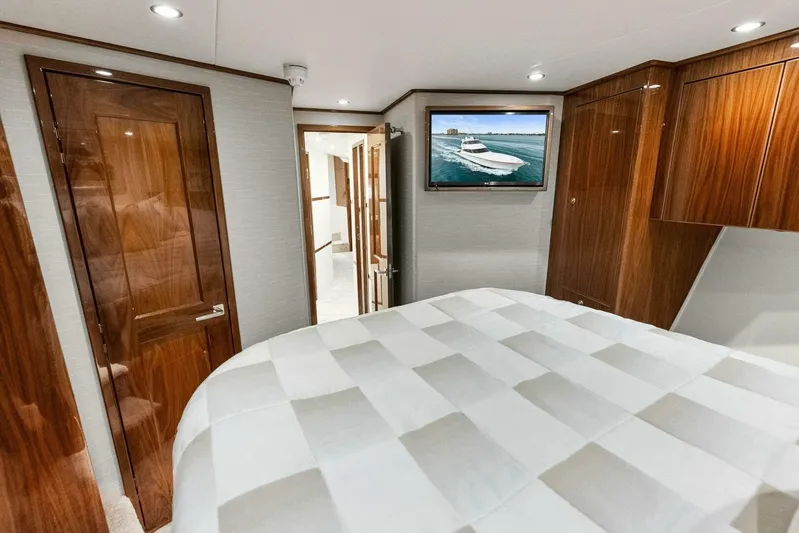 Pipe Dream Yacht Photos Pics 2022 Viking 68 Enclosed Bridge- PIPE DREAM- Forward Stateroom