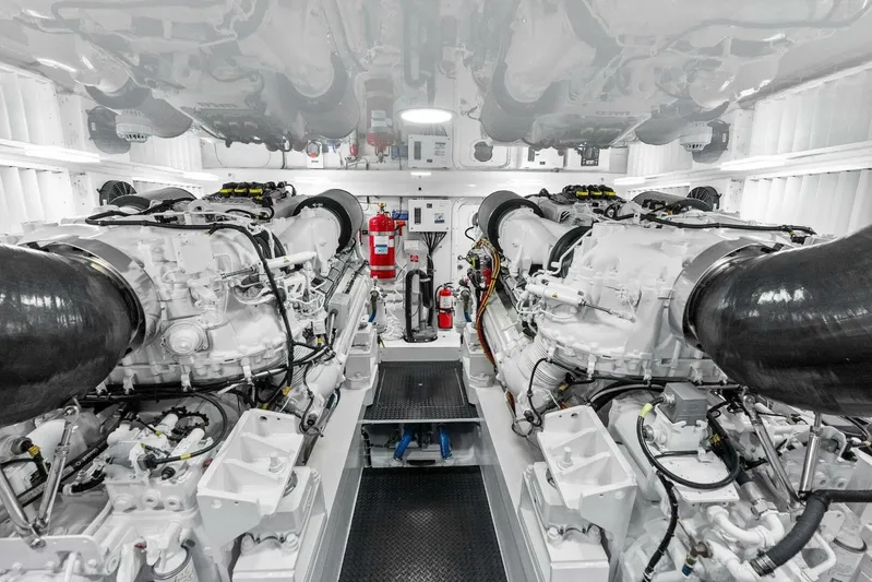 Pipe Dream Yacht Photos Pics 2022 Viking 68 Enclosed Bridge- PIPE DREAM- Engine Room