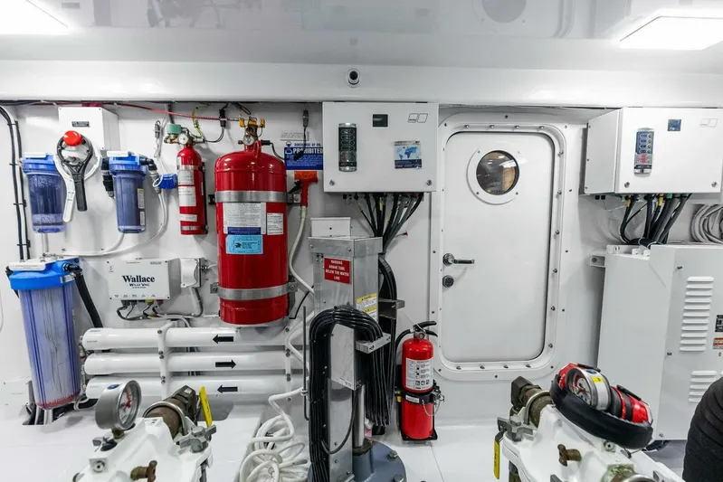 Pipe Dream Yacht Photos Pics 2022 Viking 68 Enclosed Bridge- PIPE DREAM- Engine Room