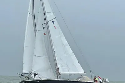 1983 Taling Taling 32