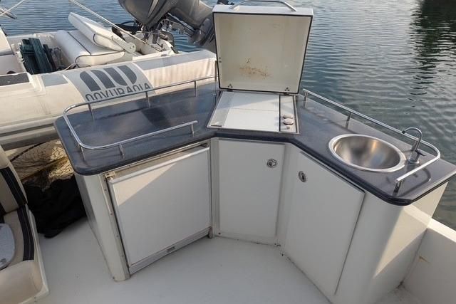 2004 Navigator 57 