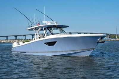 Pursuit S 428