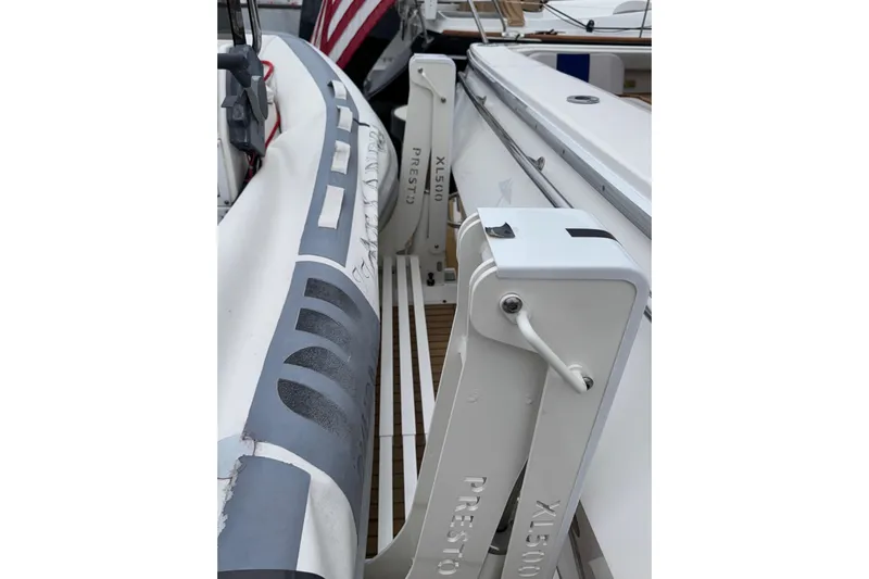 Alexandra Yacht Photos Pics 1998 Bayliner 4788 Pilot House Motoryacht with inflatable boat and davit system.