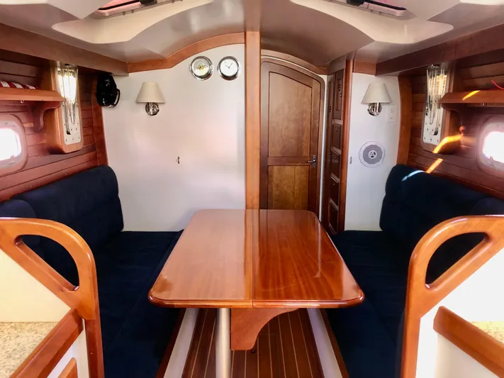 Red Cloud Yacht Photos Pics 