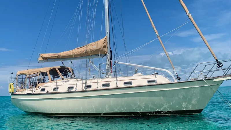 Petrel Yacht Photos Pics 