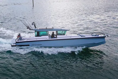 Axopar 37 XC CROSS CABIN