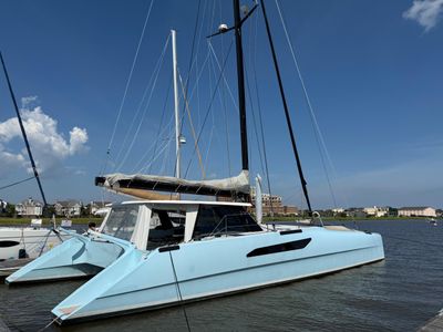 Yacht