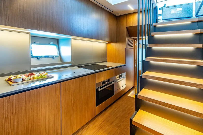  Yacht Photos Pics DSC08746 copia.jpg