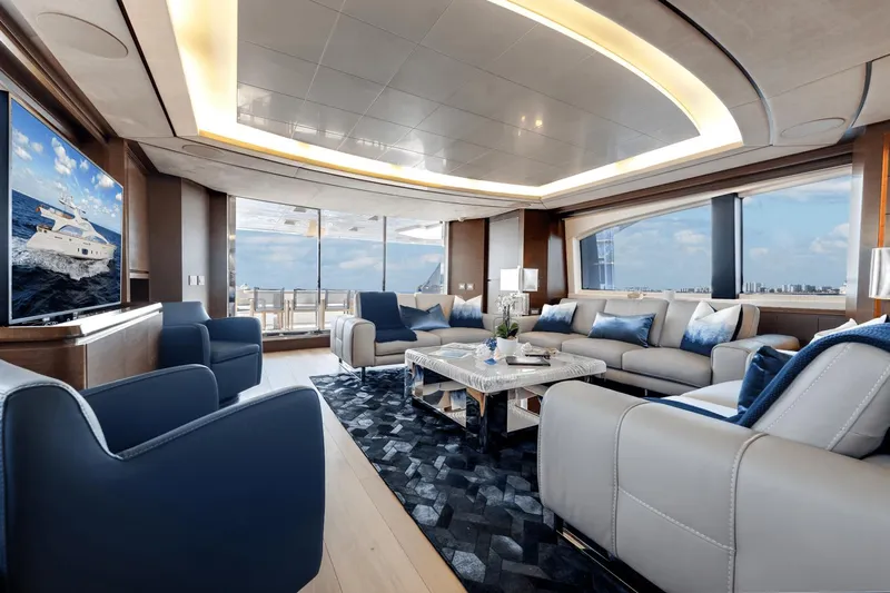 Amanecer Yacht Photos Pics 