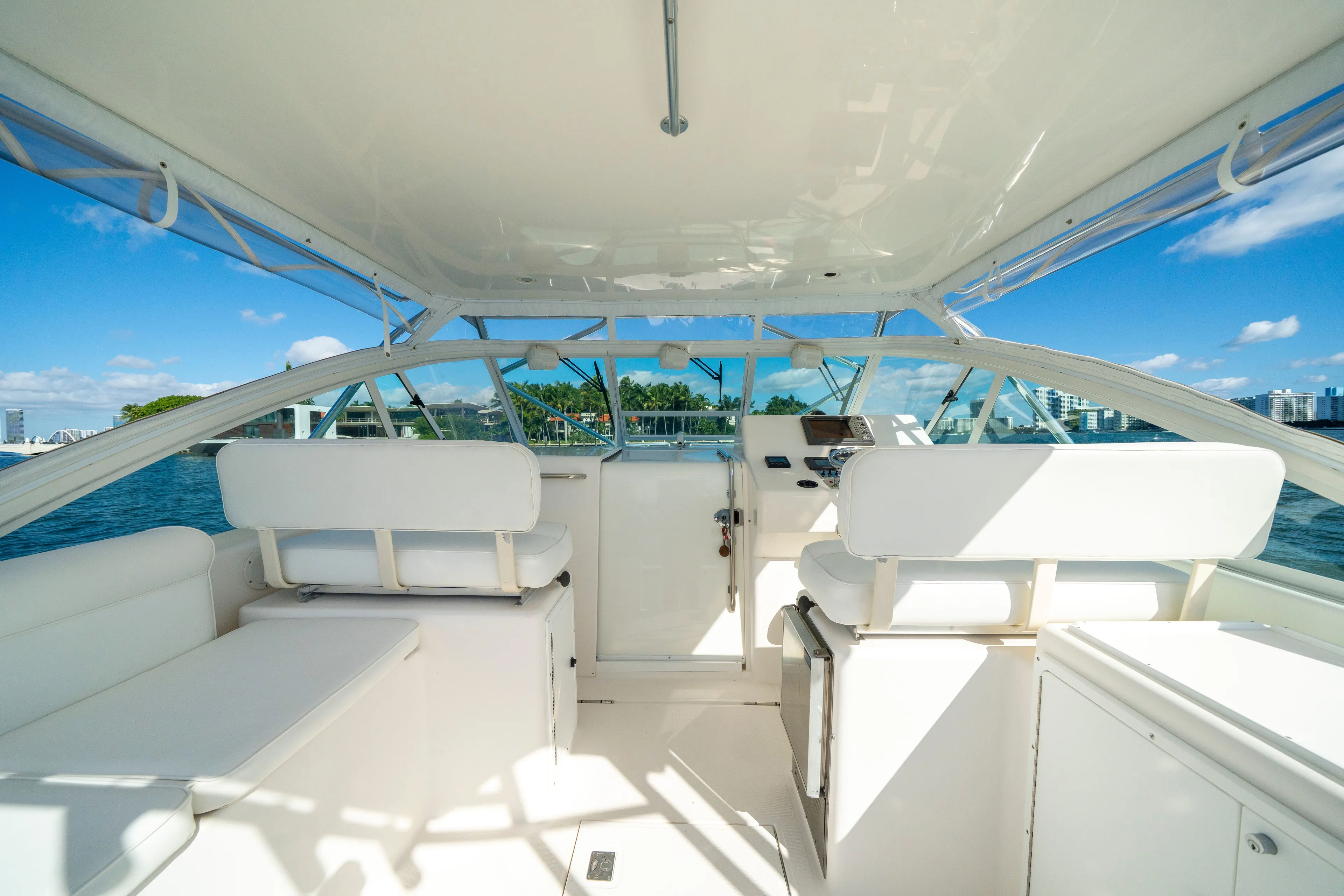  Yacht Photos Pics 2004 CABO 35 EXPRESS - Image 17