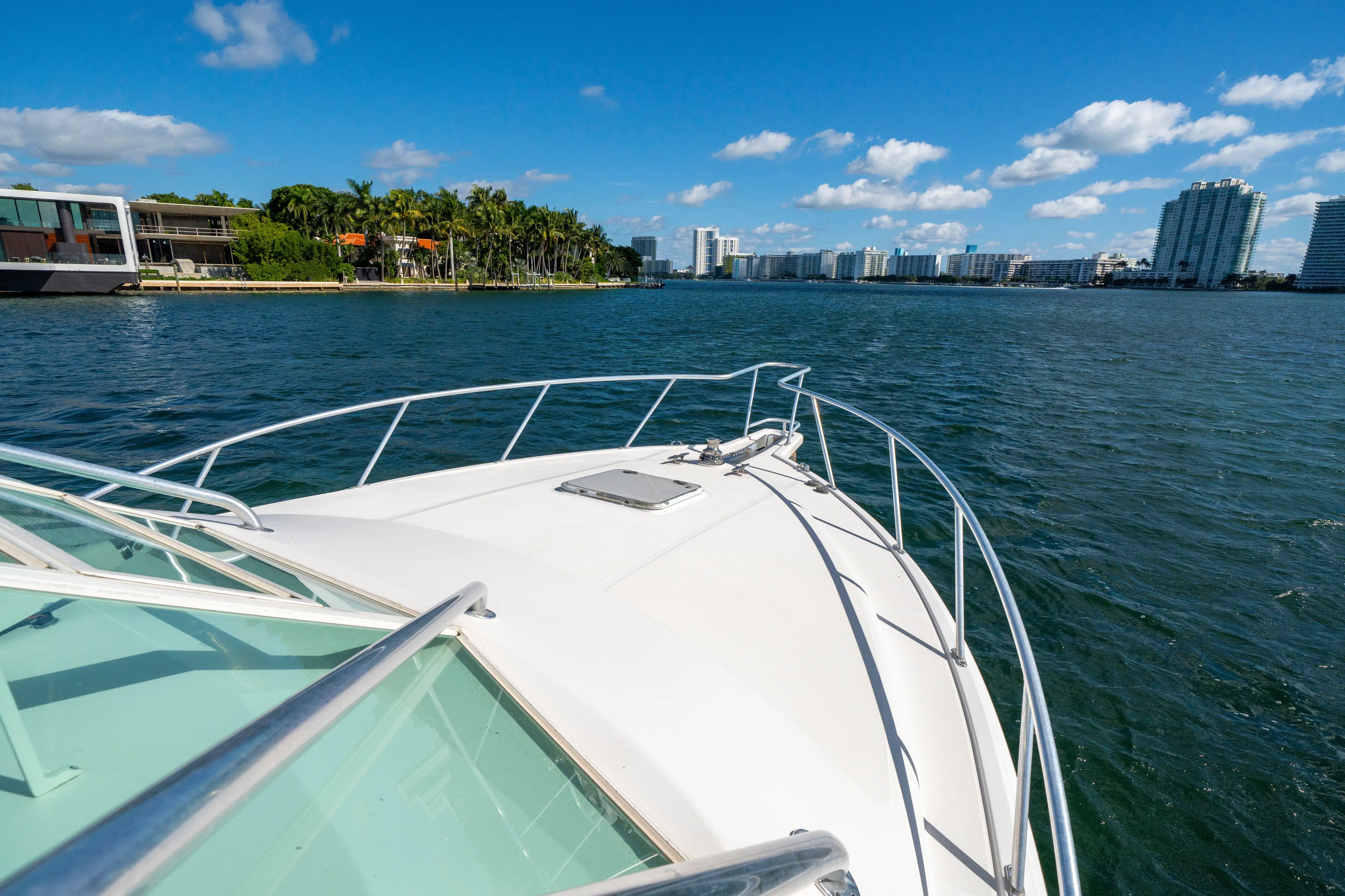  Yacht Photos Pics 2004 CABO 35 EXPRESS - Image 10