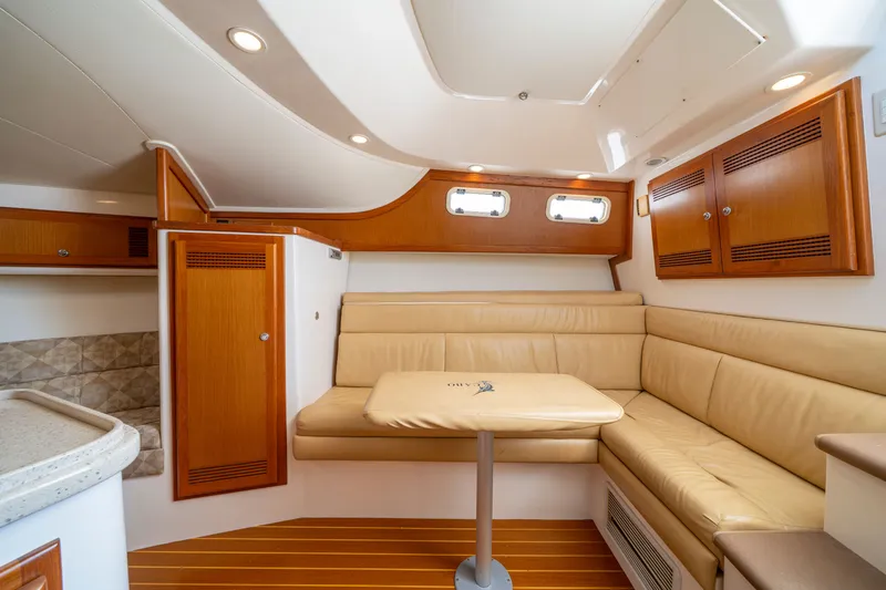  Yacht Photos Pics 2004 CABO 35 EXPRESS - Image 24