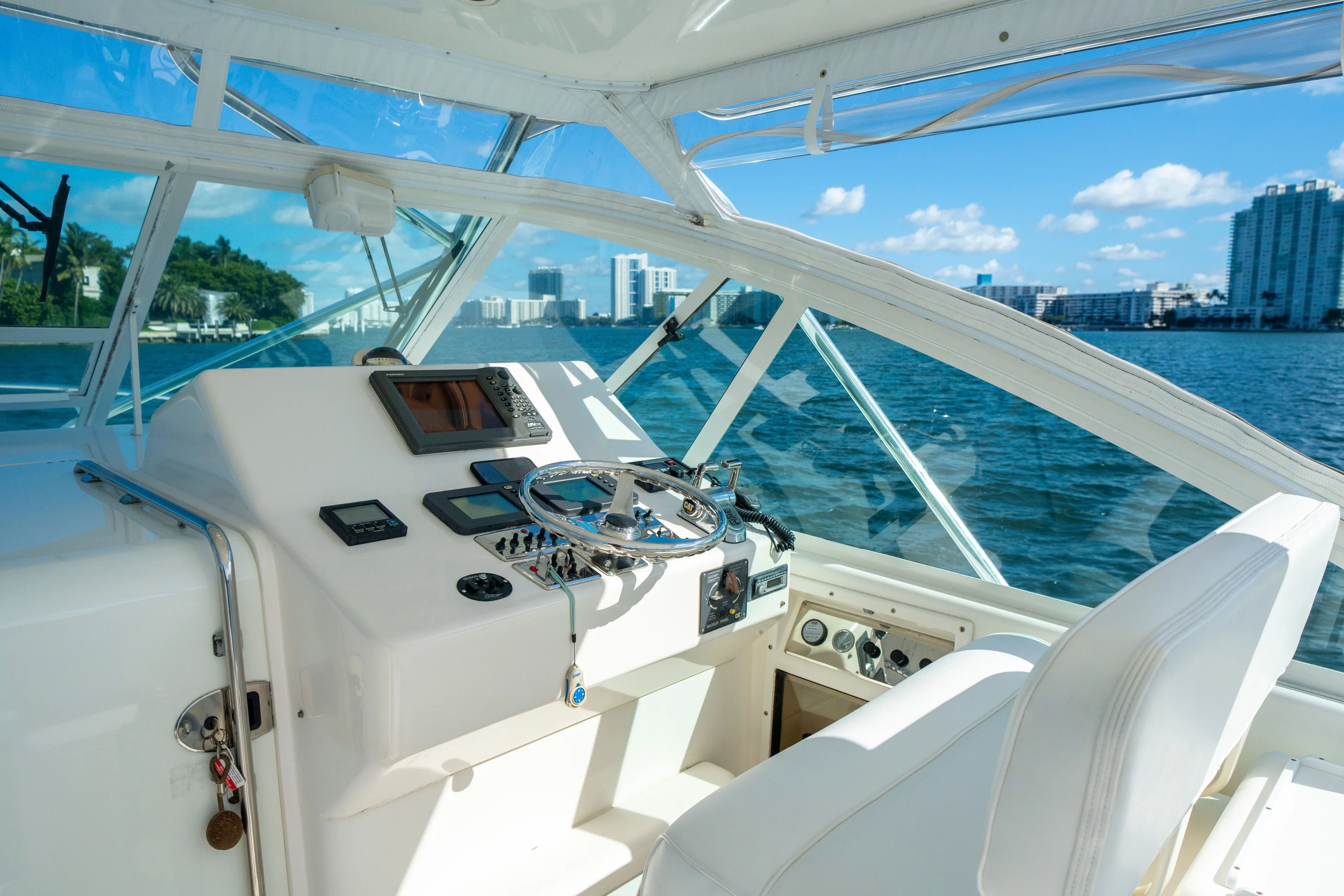  Yacht Photos Pics 2004 CABO 35 EXPRESS - Image 21