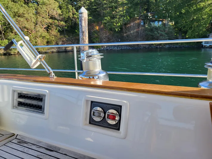 Equus Yacht Photos Pics 