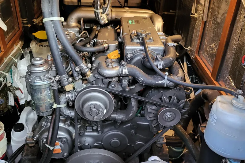 Equus Yacht Photos Pics 