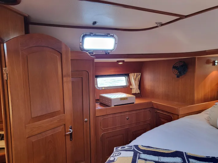 Equus Yacht Photos Pics 