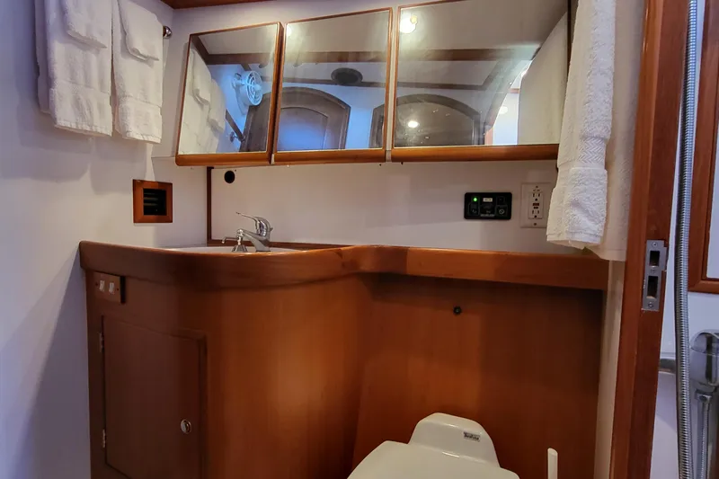 Equus Yacht Photos Pics 