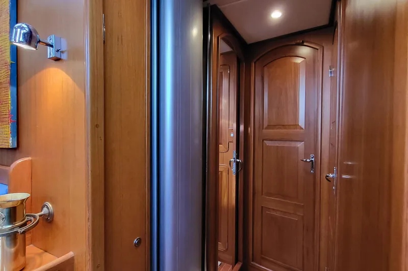 Equus Yacht Photos Pics 