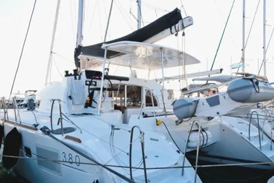 2011 Lagoon 380 S2