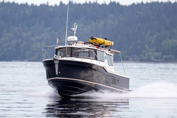 2020 Ranger Tugs R-27