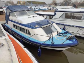 1988 Sheerline 740