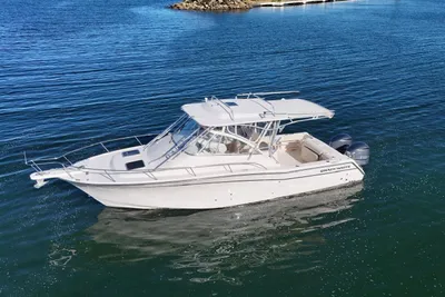 Grady-White Express 330