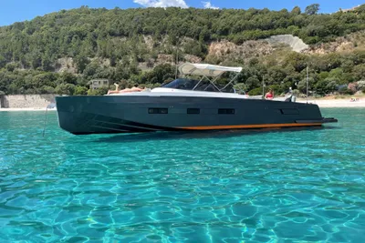 2011 MedYacht MED48