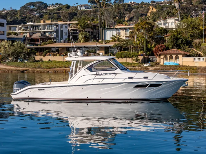 Slacker Jr. Yacht Photos Pics 