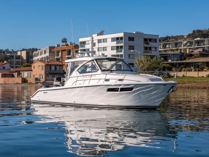 Slacker Jr. Yacht Photos Pics 