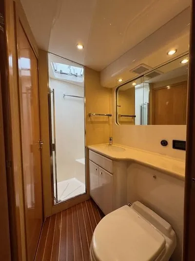 Mr Go Fast!! Yacht Photos Pics 