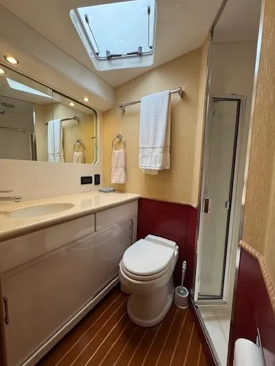 Mr Go Fast!! Yacht Photos Pics 