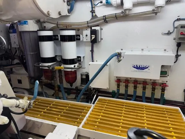 Mr Go Fast!! Yacht Photos Pics 