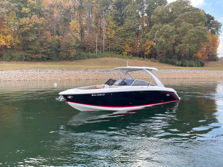  Yacht Photos Pics 2021 COBALT R30 - Image 4