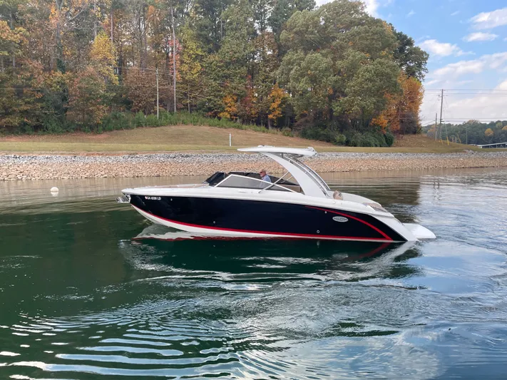  Yacht Photos Pics 2021 COBALT R30 - Image 5