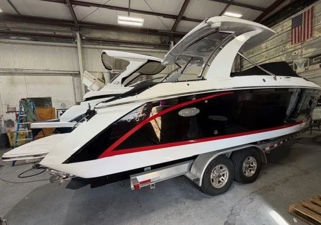  Yacht Photos Pics 2021 COBALT R30 - Image 29