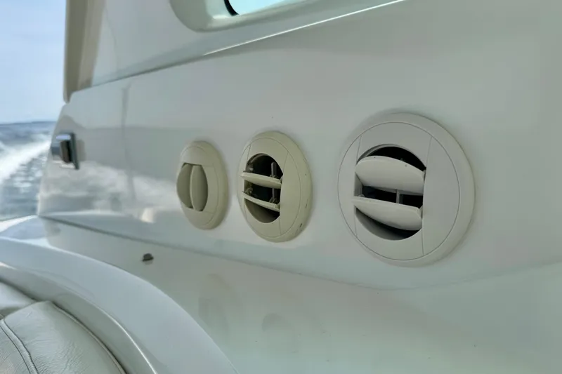  Yacht Photos Pics Air vents on 2012 Cruisers Yachts 540 Sports Coupe interior.