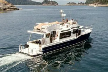 Kinsey Oksana Yacht Photos Pics Manufacturer Provided Image