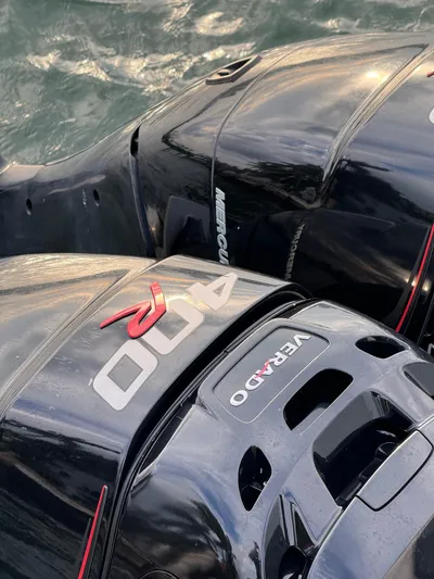 Legacy Yacht Photos Pics 