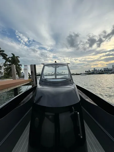 Legacy Yacht Photos Pics 