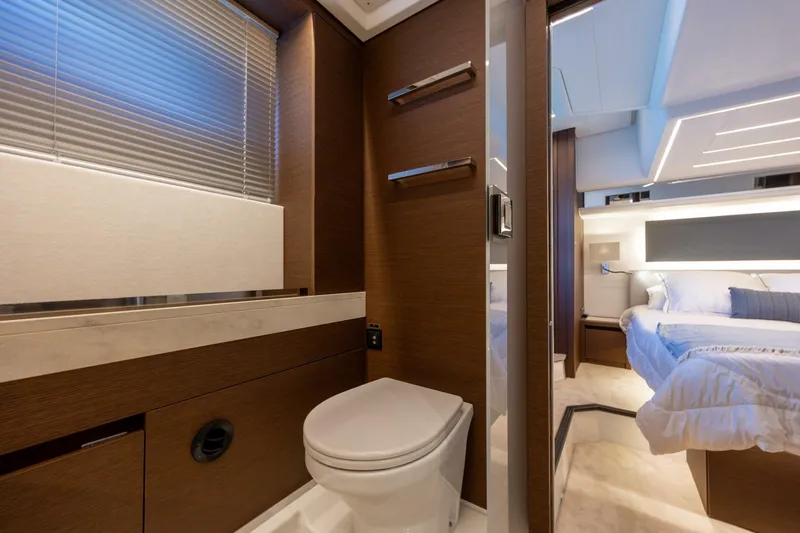  Yacht Photos Pics 2023 Prestige 590 - Image 40