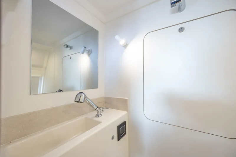  Yacht Photos Pics 2023 Prestige 590 - Image 72