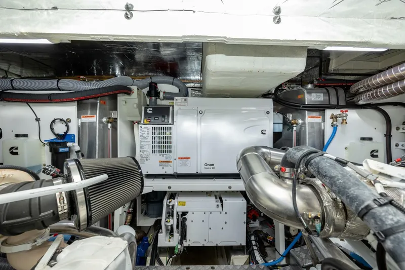  Yacht Photos Pics 2023 Prestige 590 - Image 77