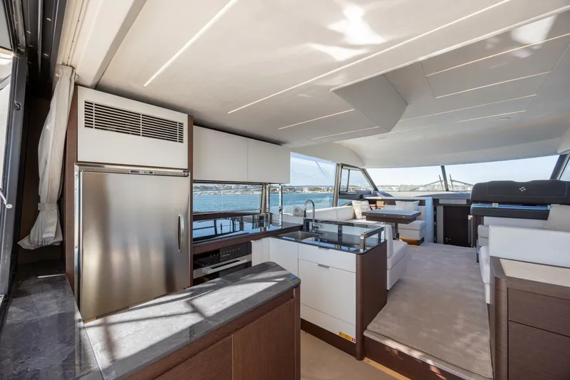  Yacht Photos Pics 2023 Prestige 590 - Image 17