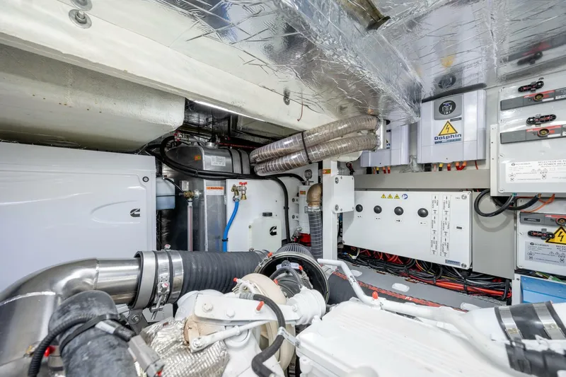  Yacht Photos Pics 2023 Prestige 590 - Image 79