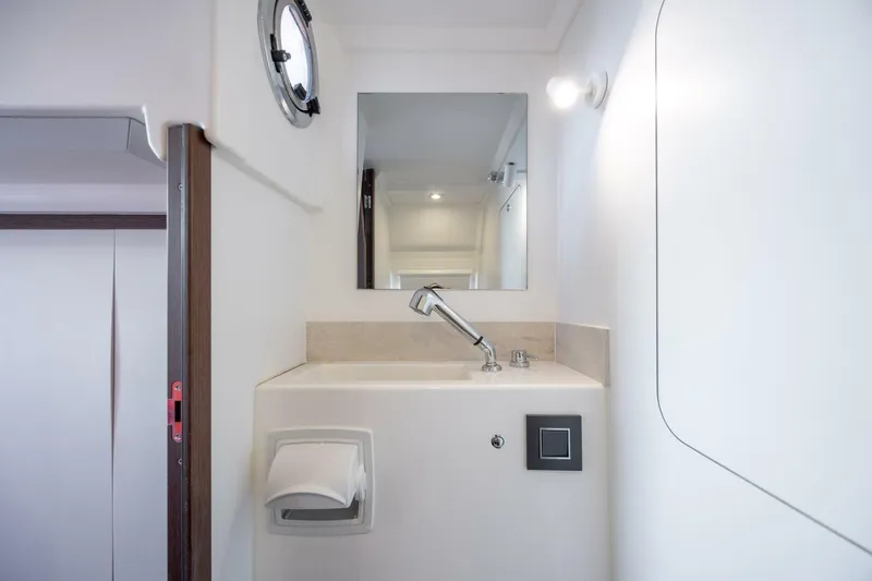  Yacht Photos Pics 2023 Prestige 590 - Image 71