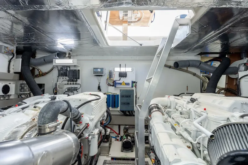  Yacht Photos Pics 2023 Prestige 590 - Image 85