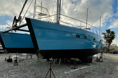 Lagoon 42